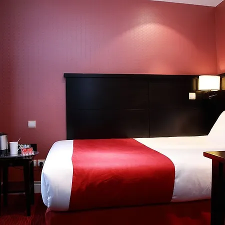Haussmann Saint Augustin 3*