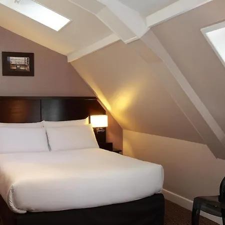 Hotel Haussmann Saint Augustin 3*