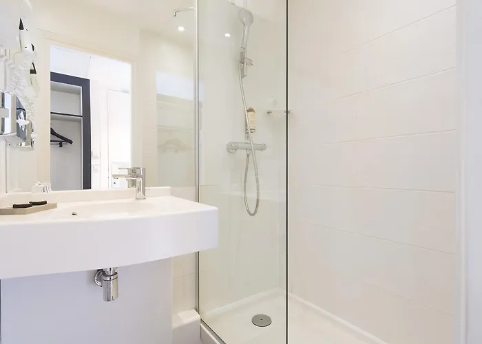 Haussmann Saint Augustin 3*