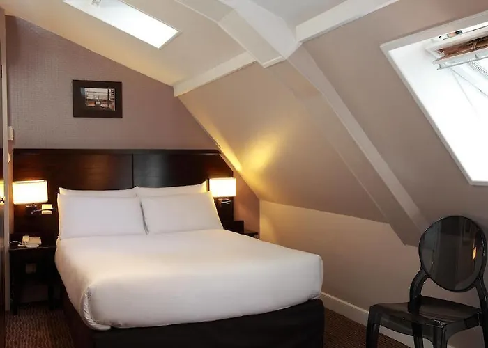 Отель Haussmann Saint Augustin 3*